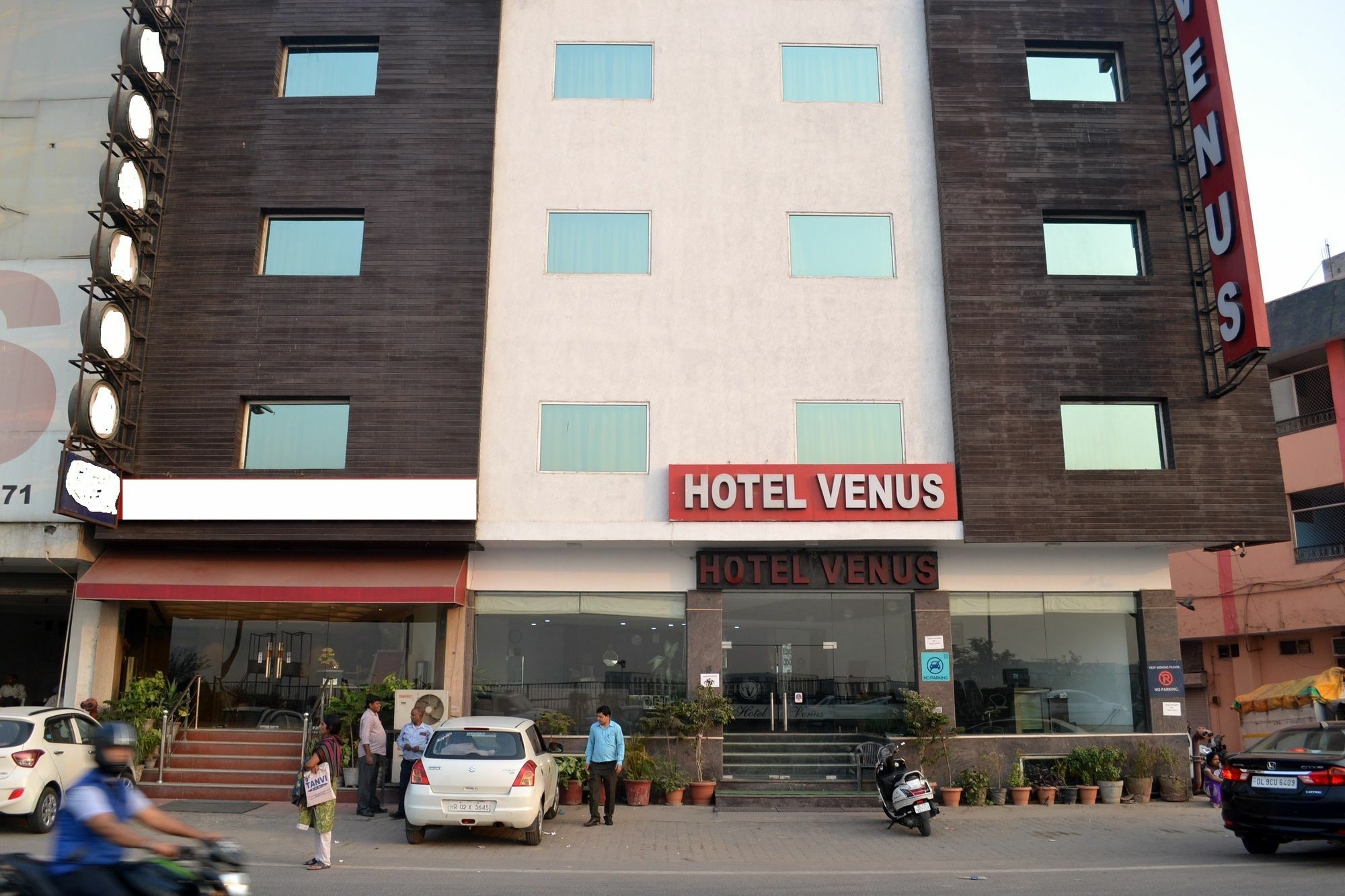 Hotel Smart Plaza Delhi Airport New Delhi Bagian luar foto